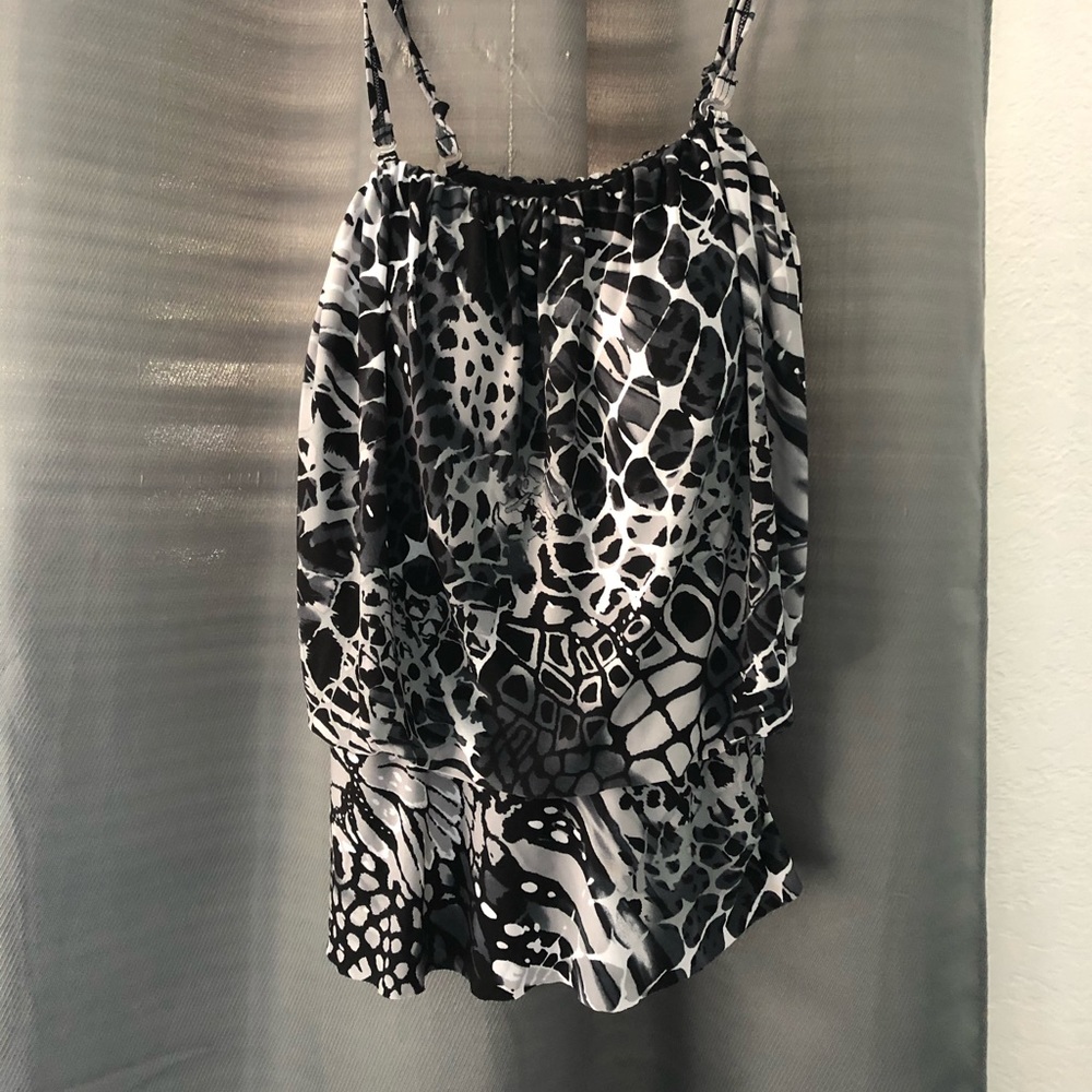 ***Aqua green black tankini top size L